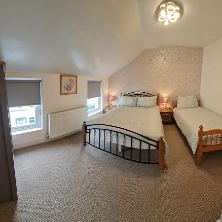 Ulverston Town Centre Flat エクステリア 写真
