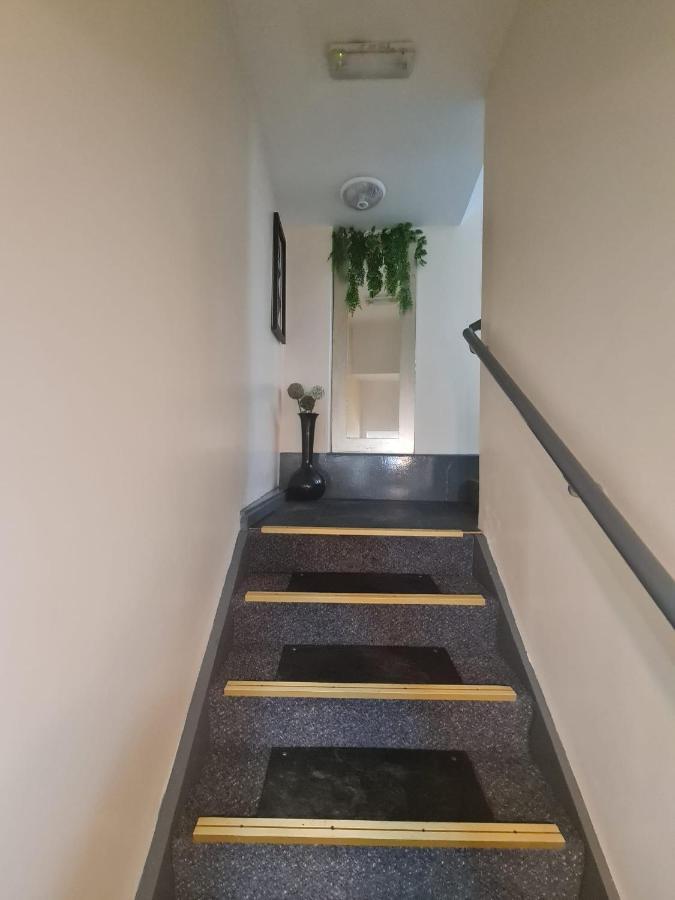 Ulverston Town Centre Flat エクステリア 写真